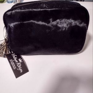 Vintage Reign travel bag